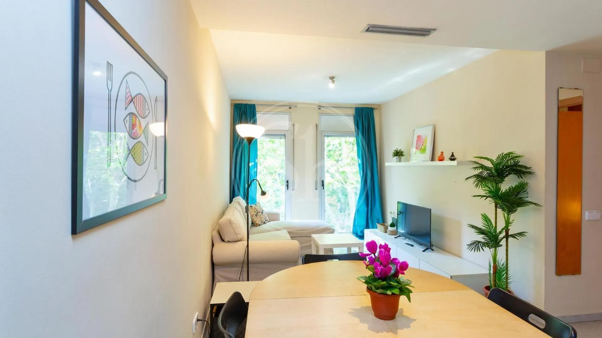 Apartment Bonito Apartamento En Eixample Barcelona