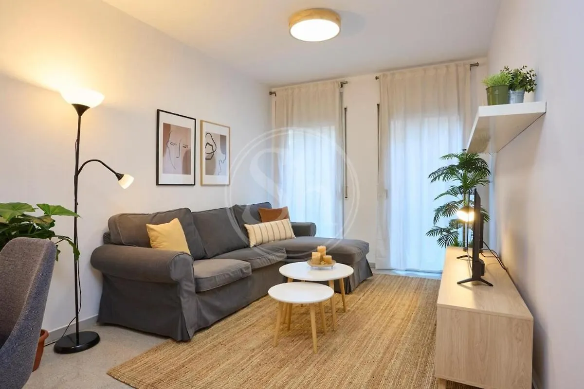 Bonito Apartamento En Eixample Barcelona Spain